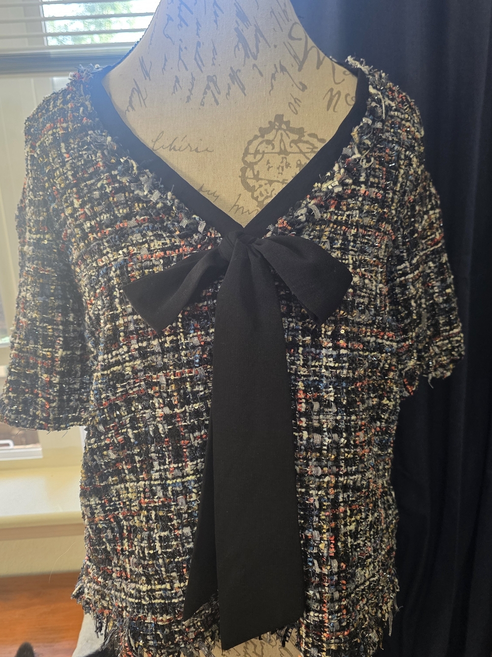 entro Black Multi Tweed Short Sleeve Boxy Fit Top